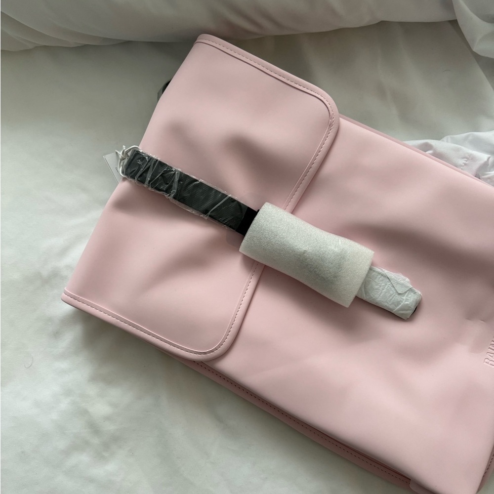 Rains Rucksack - Candy - Picture 2 of 6